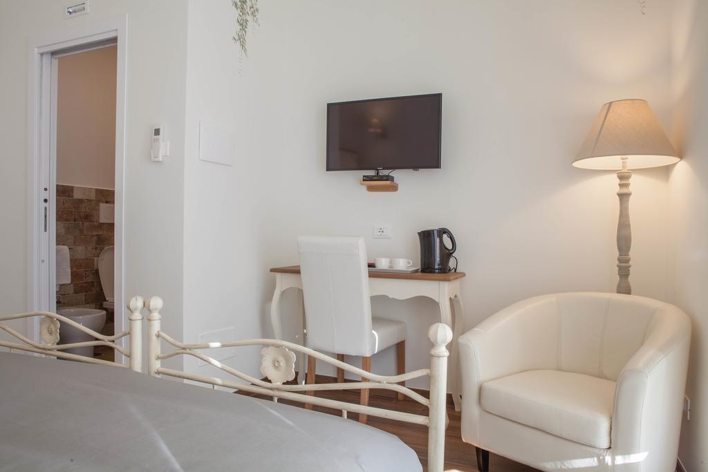 Donna Margherita Rome Suite & Rooms Exterior foto